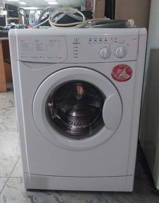 Стиральная машина Indesit