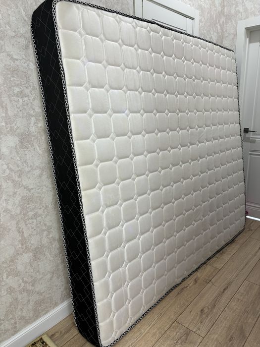 Продам кровать 180 на 200