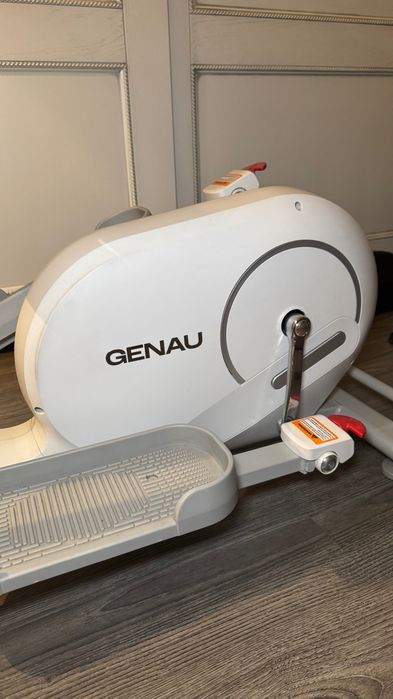 Эллипс тренажер Genau SCM-Trainer W