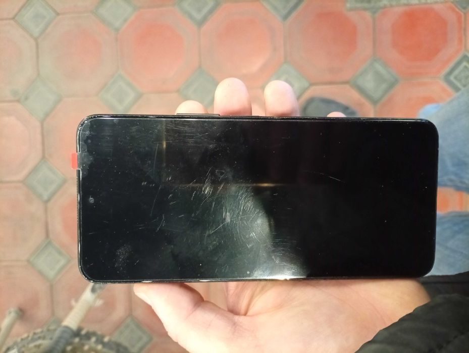 Срочно продам 2 телефона