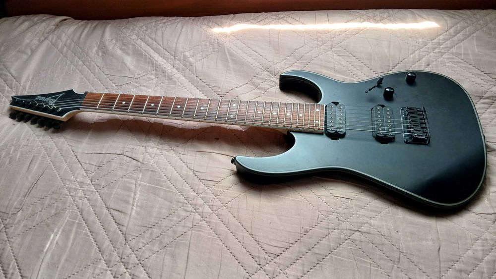 Ibanez RG 7421, 7 струнна електрическа китара