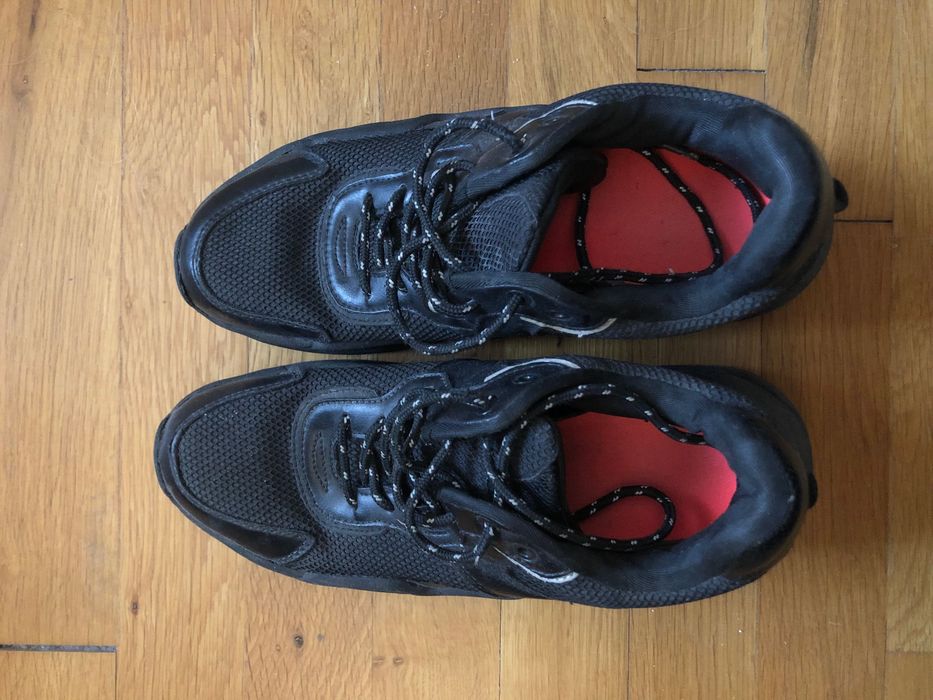 Bershka маратонки