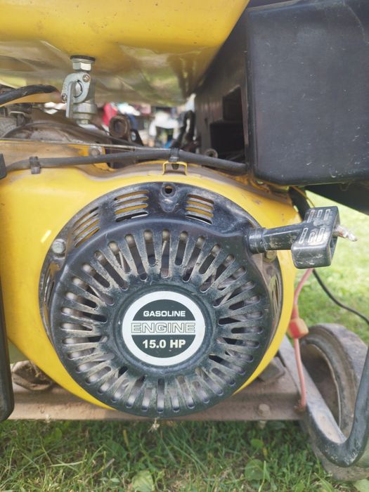 Generator pe benzină 6 kW (AT8500E)