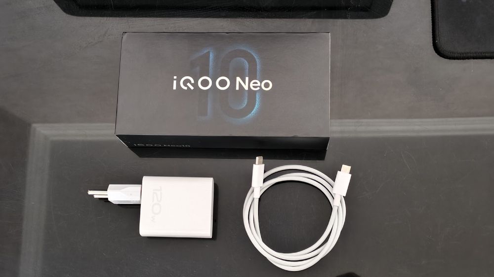 IQOO NEO 10 полный комплект