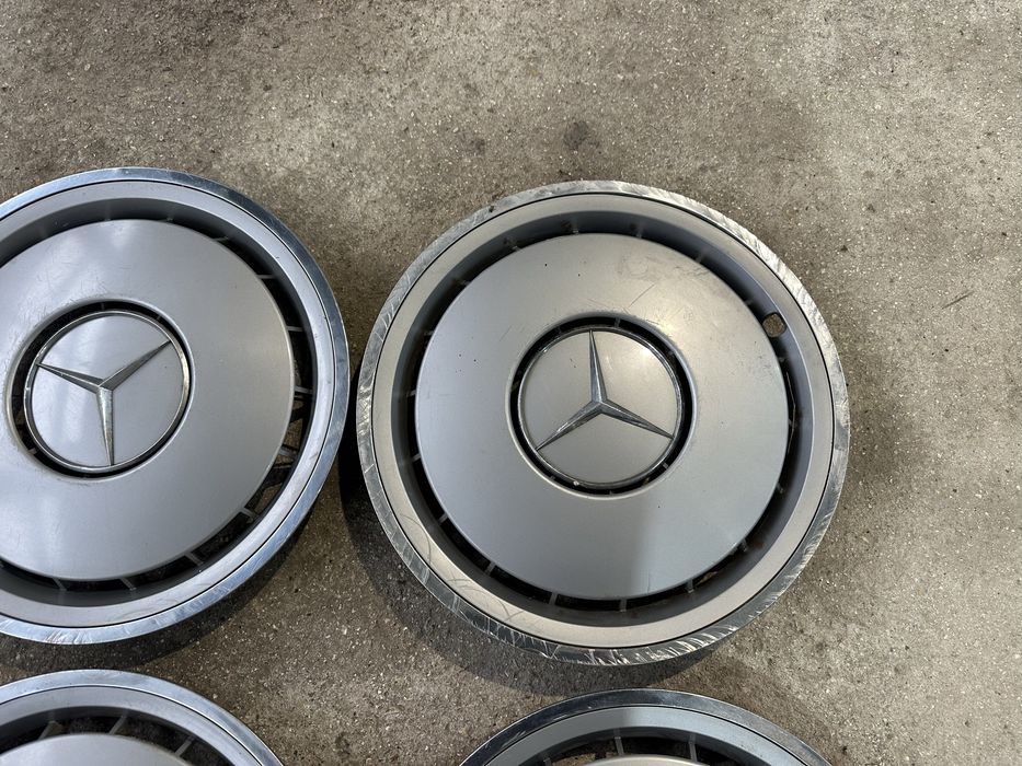 Тасове Мерцедес оригинални 15 цола W124