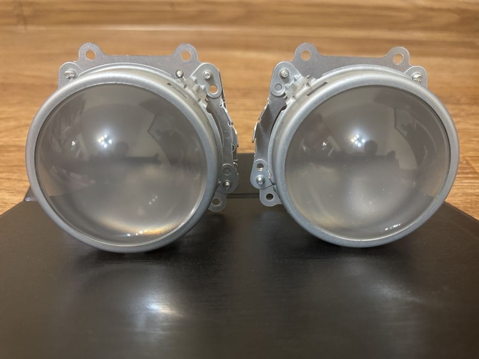 Линзы для камри 50 оригинал