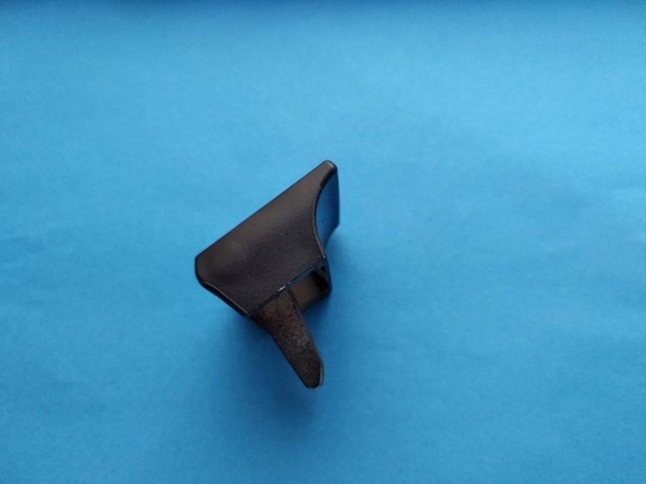 Capac buton actionare frana mana Bmw seria 5 F10 F11 seria 7 F01 F02