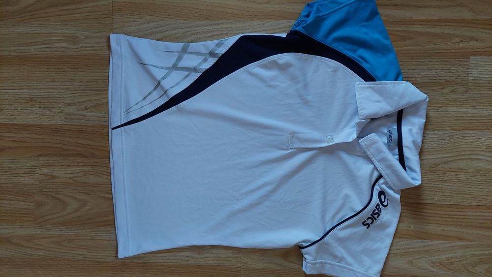 Маркови тениски и къси панталони Adidas