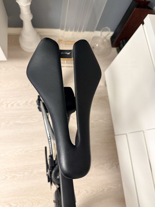 Canyon Aeroad CF SLX 8  AXS