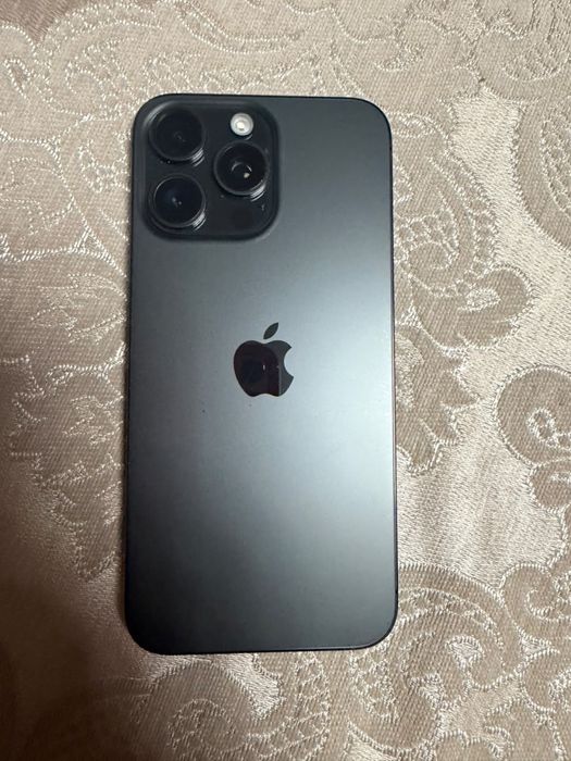 Продам Iphone 15 pro max
