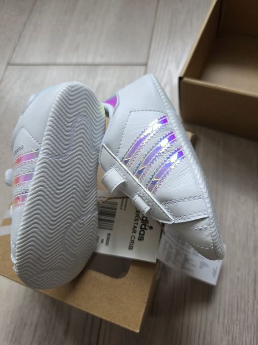 Детски маратонки Adidas Superstar Crib