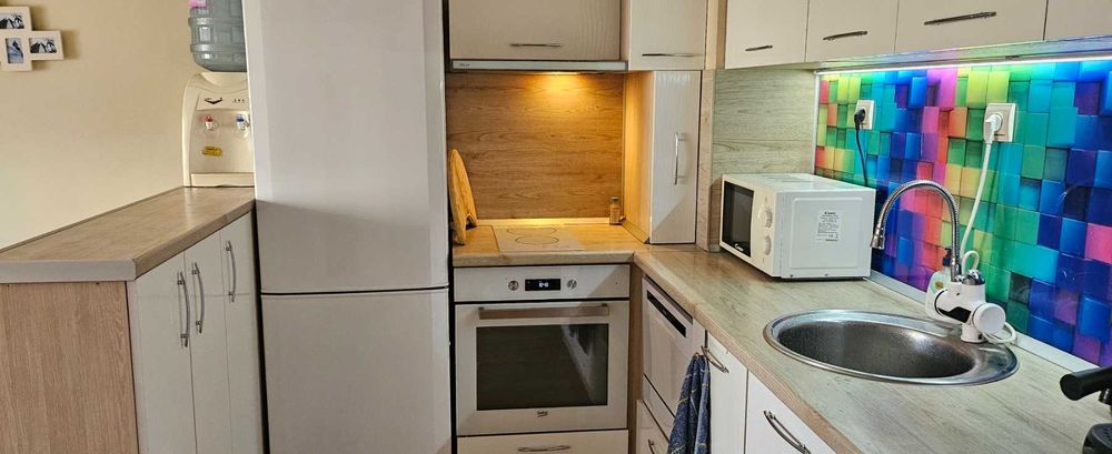 Продава се Тристаен апартамент в Стара Загора, Център - 64 кв.м за 1352 €/кв.м - Снимка #2