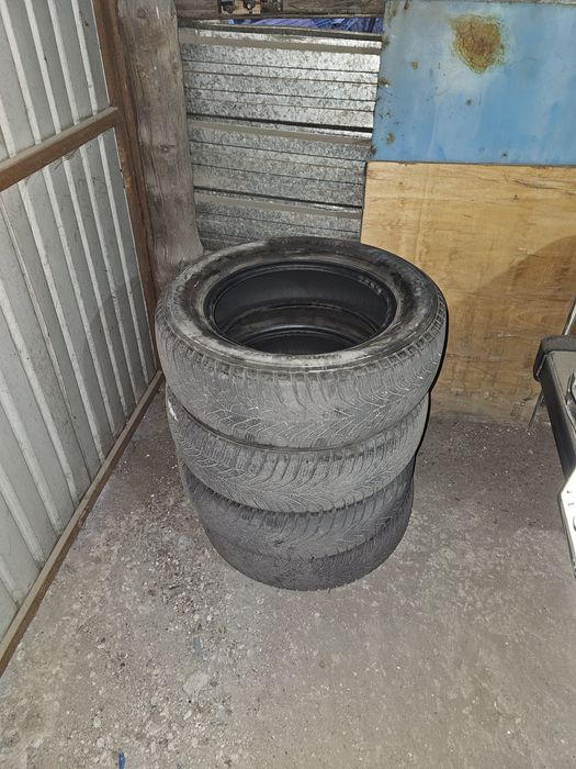 Продам зимнюю резину