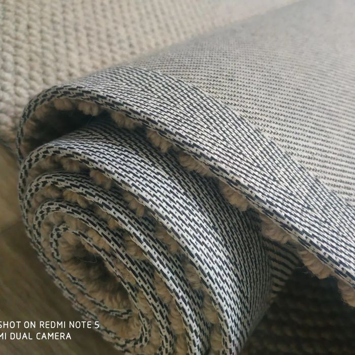 Продам новый шерстяной ковер