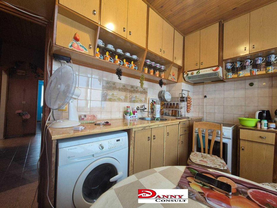 Продава се Тристаен апартамент в Велико Търново, Акация - 78 кв.м за 1321 €/кв.м - Снимка #11