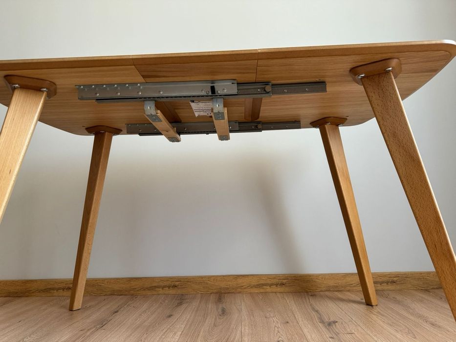 Кухонный стол новый 135×70 см.