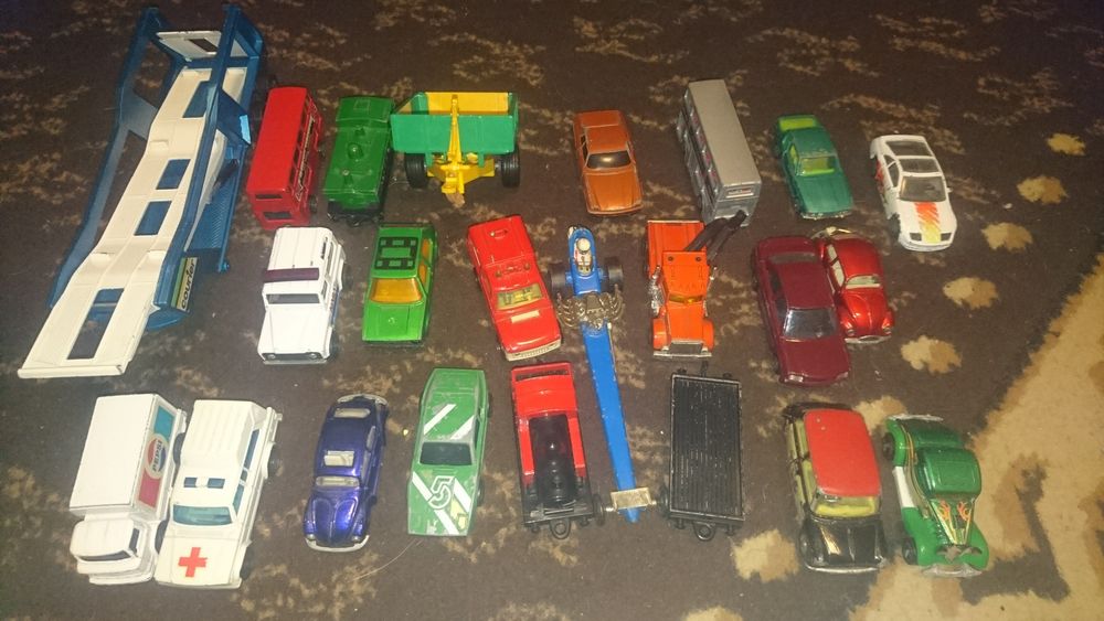 Colectie masinute (peste 1500 buc)