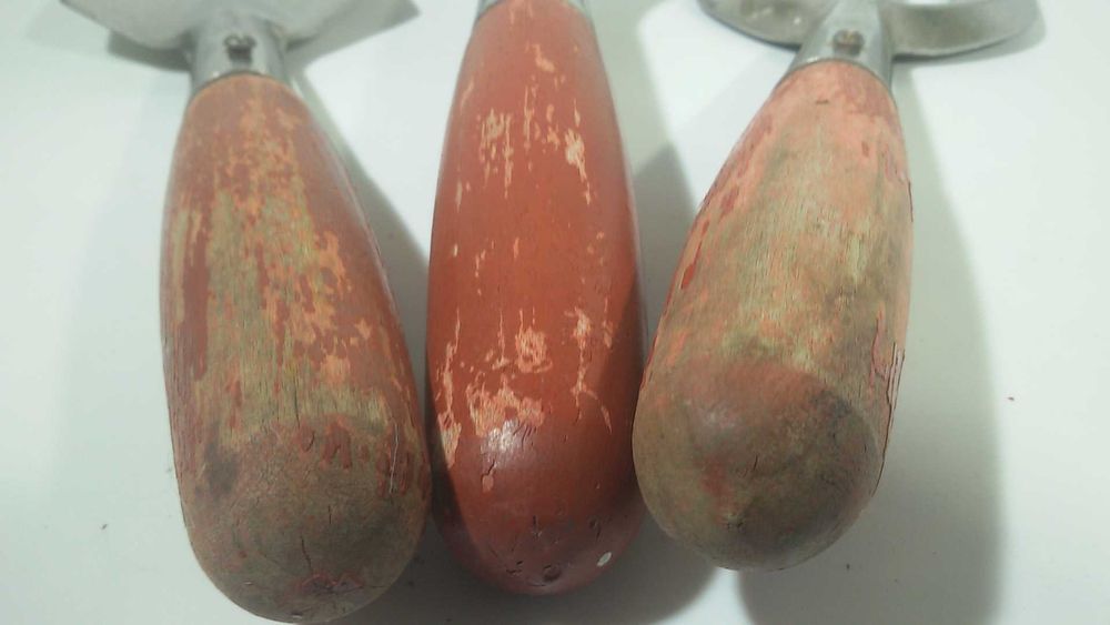 3 ретро градински инструмента