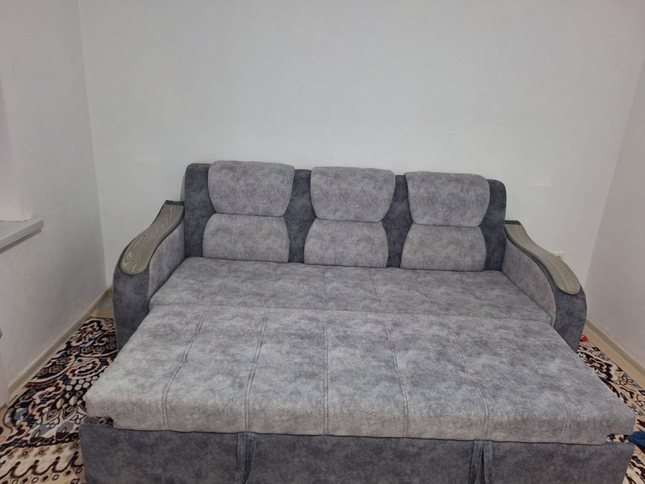 Диван для гостиной