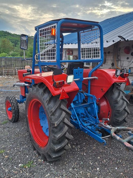 Tractor UTB 445 vr