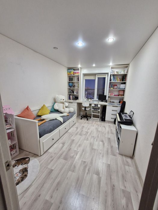 Продам квартиру в 7-43