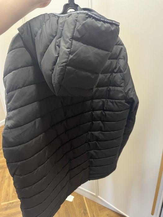 Куртка весеняя..