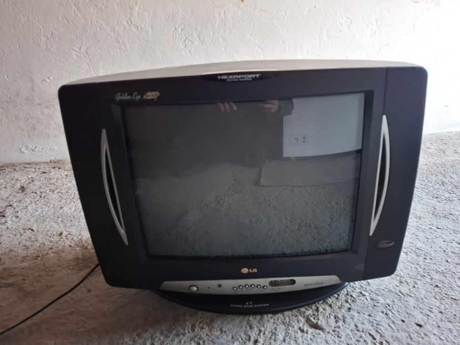 Продам телевизор