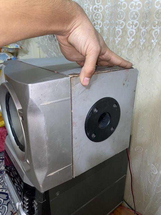 Arzon narxda Kalonka sotiladi