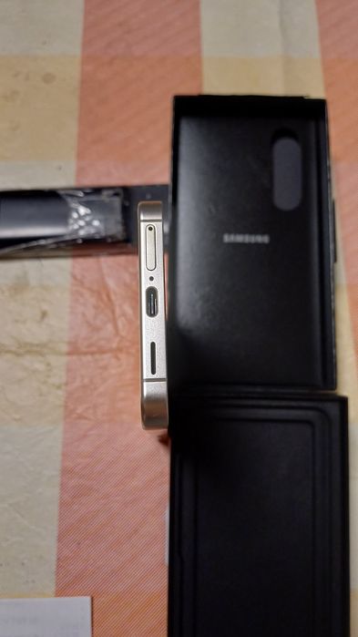 Samsung S24 128GB/8GB/5G