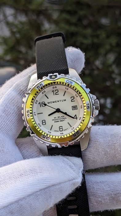 MOMENTUM M1 Splash Diver [38mm] - White Full Lume