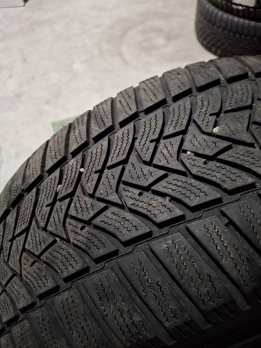 2 Anvelopele m+s 225 55 r16 Dunlop