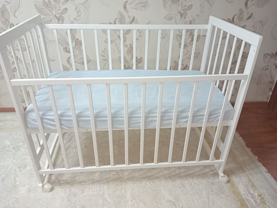 Детский кровать новый