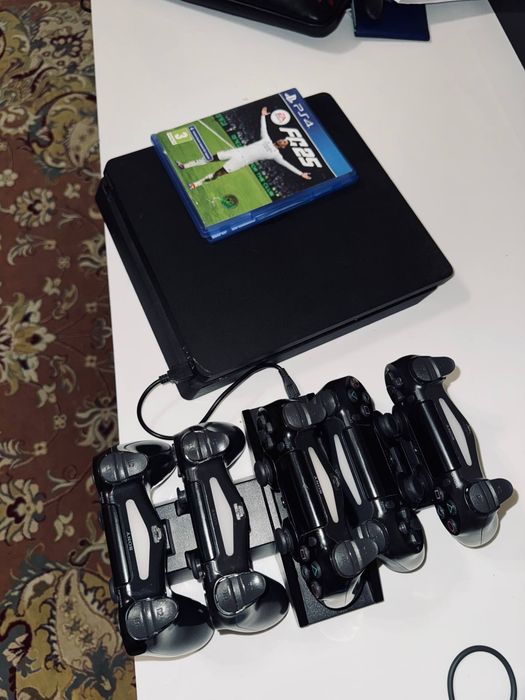 PlayStation 4 Slim Obmen
