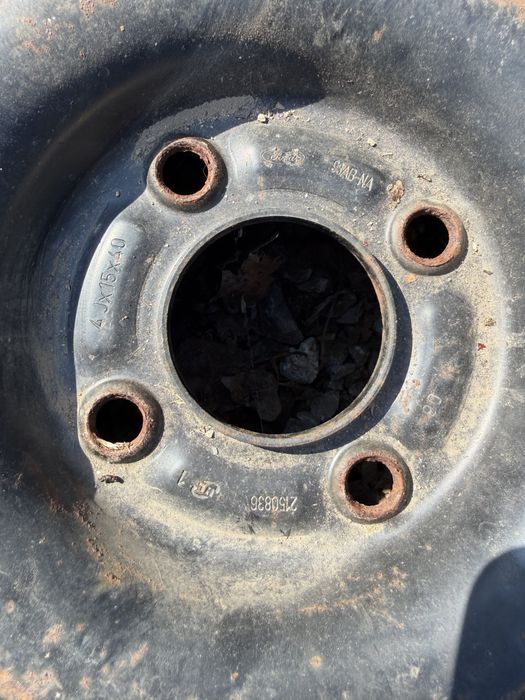 Резервна гума патерица Ford