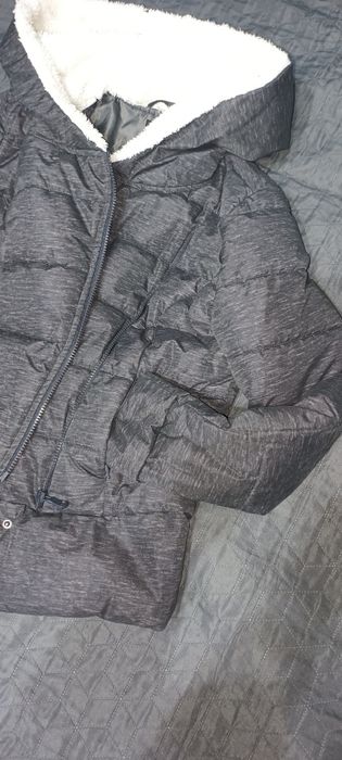 Geacă gri damă cu blăniță albă