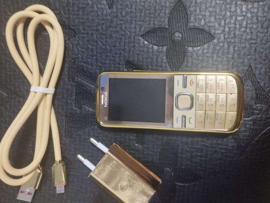 Assalom Alekum Telefon Sotiladi Original C5 Gold Rang