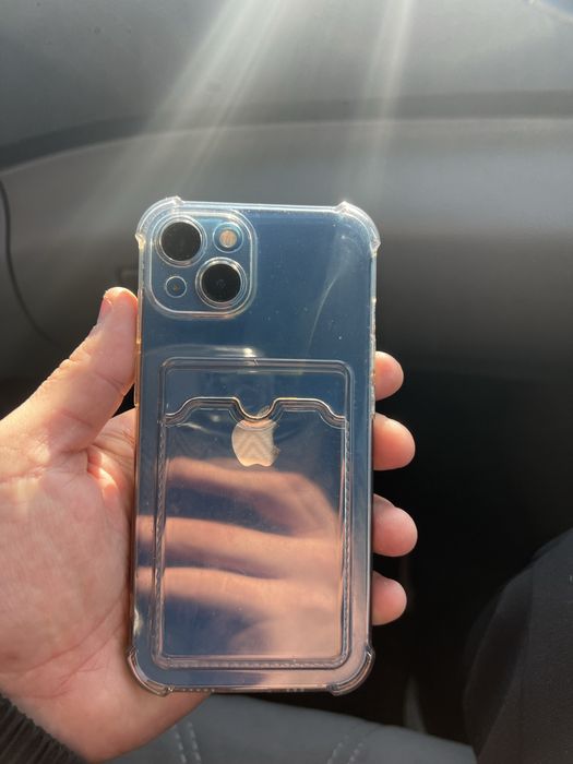 Продам айфон 13 в идеальном состоянии