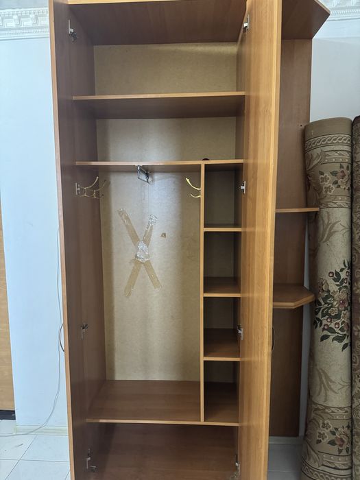 Отдам шкаф за 2.000