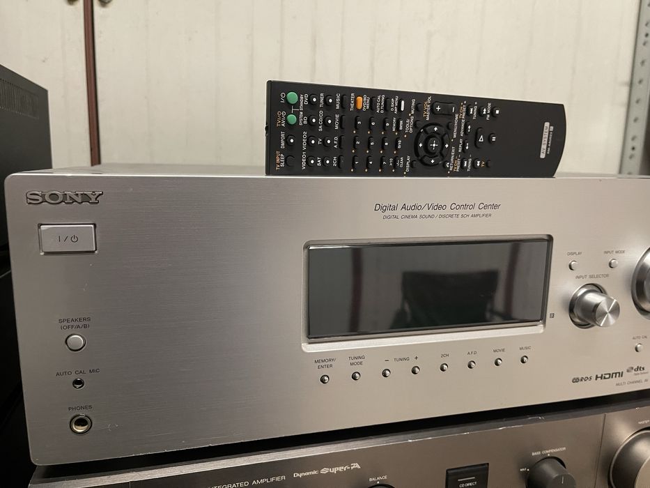 Прекрасен  ресивър SONY STR-DG510 с дистанционно