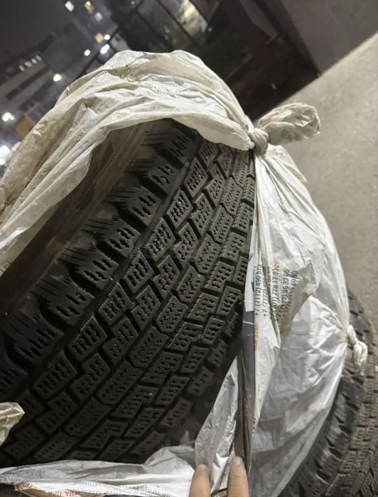 Резина+диски для BMW X5 225/65/17