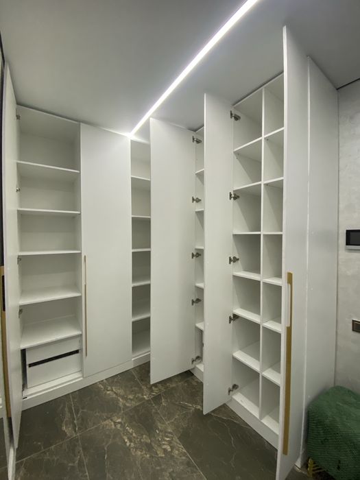 Кухня шкаф прихошка