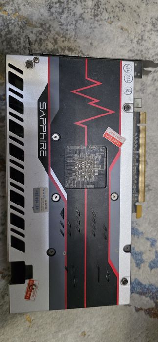 Продам видеокарту Radeon Sapphire RX580