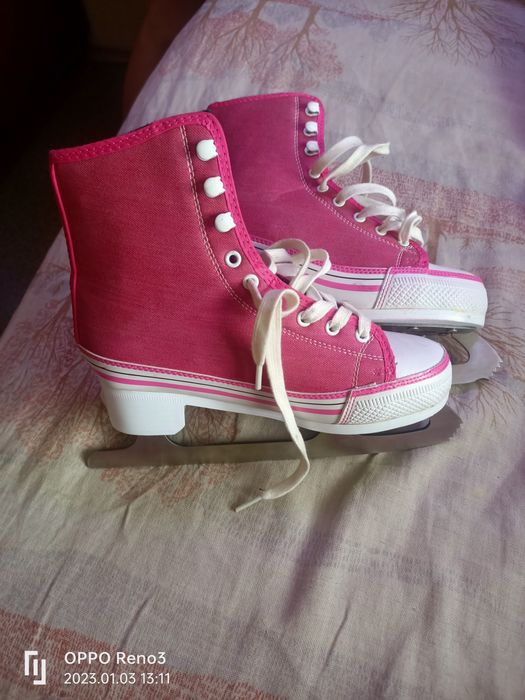 Продам Коньки 35/36 размер