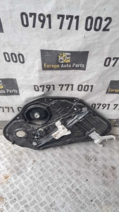 macara usa stanga spate Hyundai I30 an 2016 cod 83470-A6050