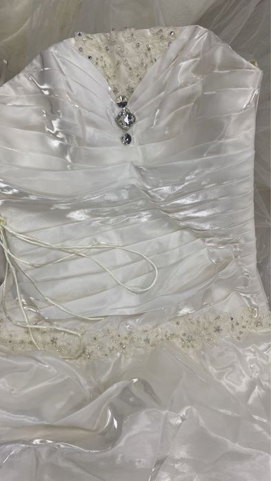 Свадебные платья