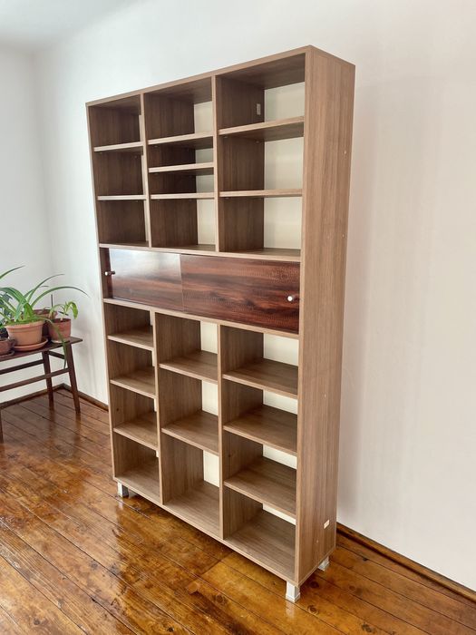 Dulap biblioteca sau separator