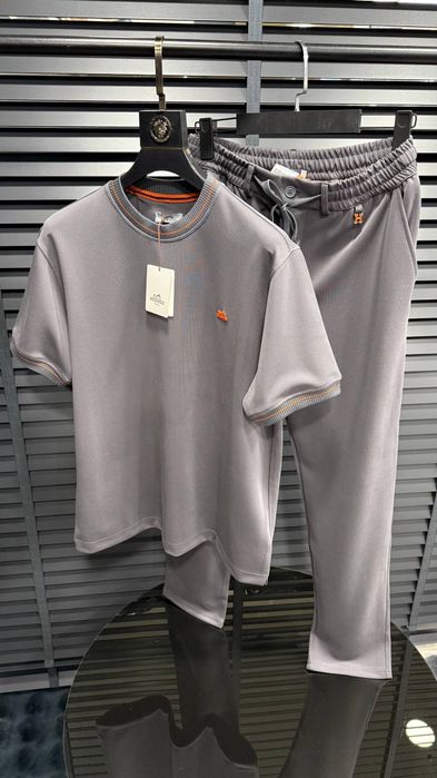 Мъжки екипи различни модели