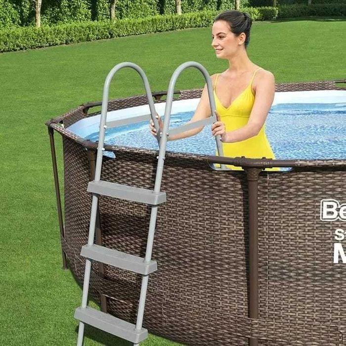 Беспроводной пылесос для бассейна