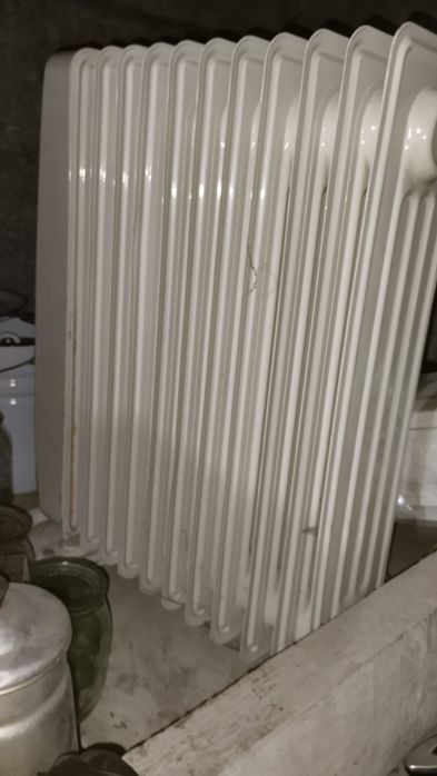 Продам обогреватель батарею
