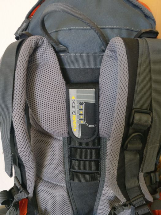 Rucsac Deuter Fox 30 si borseta hidratare Deuter Pulse one
